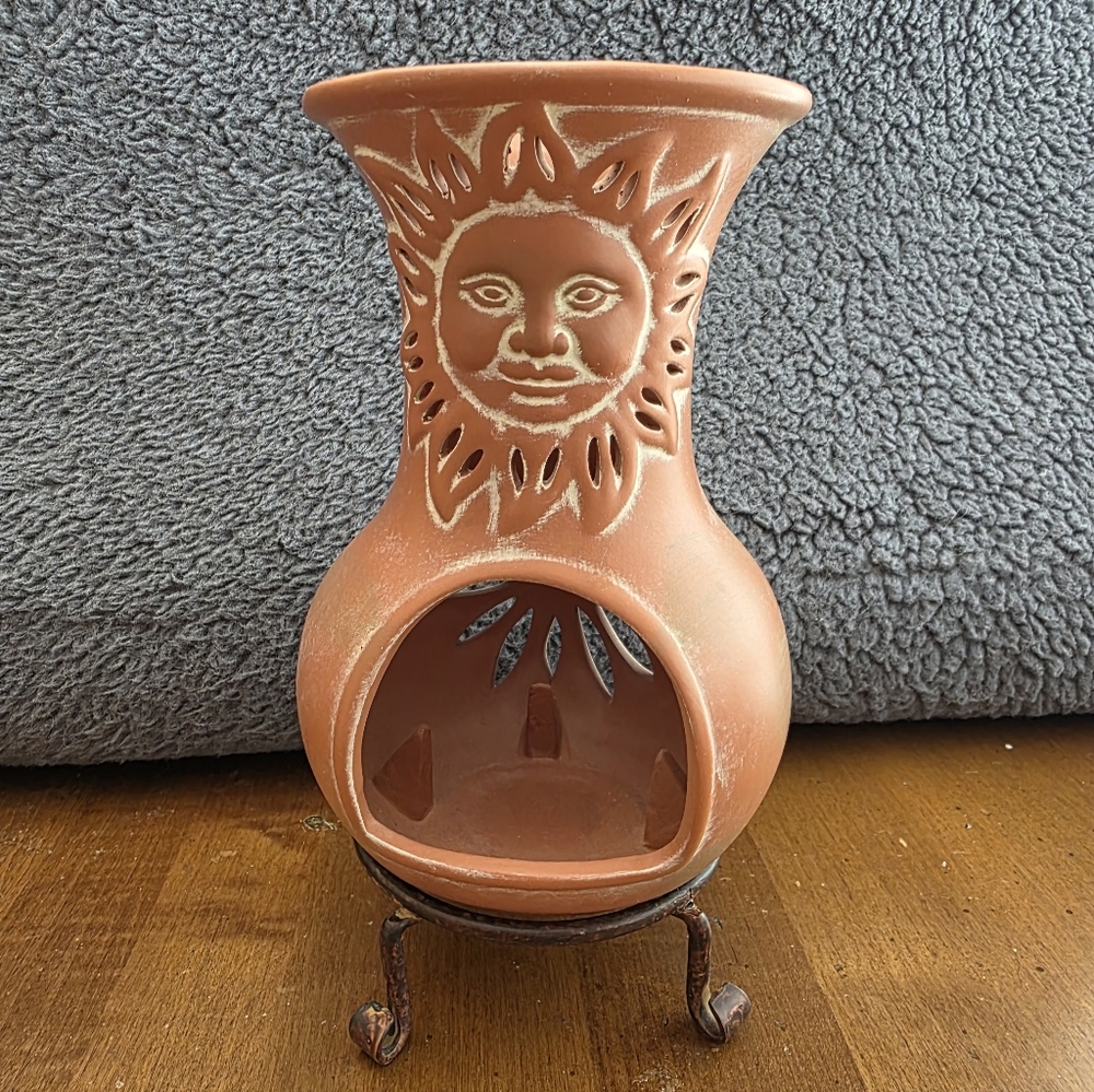 Vintage Party Lite Terracotta Sun Face Chiminea Tealight Holder with Metal Stand